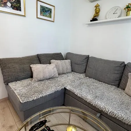 Lalica Apartman *