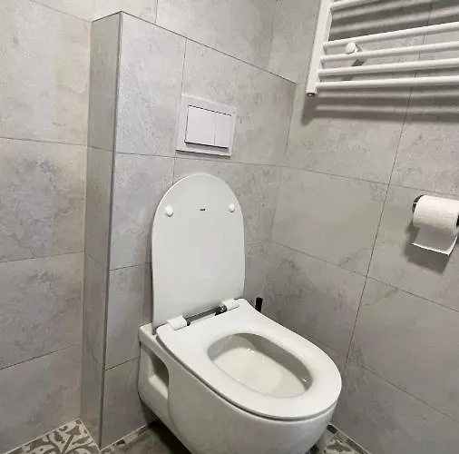 Apartament Lalica *