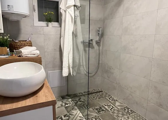 Lalica Apartament *